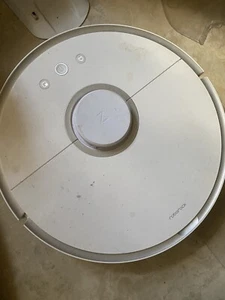 Roborock S5 Robotic Vacuum and MOP Cleaner - White (S501-01) Mop attachments - Picture 1 of 4