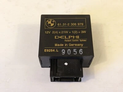 1999 BMW R1100S R1100 R 1100 S Flasher Signal Blinker Relay - Image 1 of 2