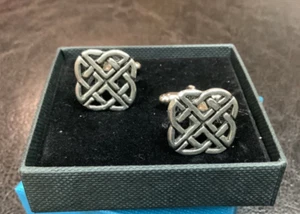 Celtic Knot English Silver Pewter Cuff Links in Presentation Gift Box - Picture 1 of 4