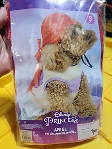Disney Princess Ariel Pet Halloween Apparel Accessory Wig For dogs, Size S, New! - Foto 1 di 11
