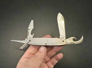 Vintage 1963, Camillus, U.S. Issued Vietnam Military Demo, Pocket Knife, USA - Picture 1 of 15