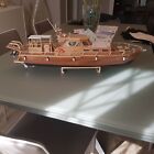 Modellino Yacht in legno interamente fatto a mano