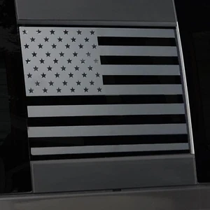 Calcomanía bandera americana para Toyota Tacoma 05-15 ventana media trasera | Hecha en EE. UU. - Imagen 1 de 5