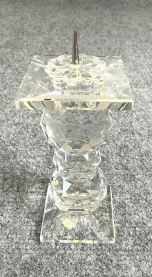 Hermoso candelabro estatuilla de cristal Swarovski de 4 1/8 pulgadas Foto 1 de 4