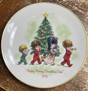 Moppets Happy Merry Christmas Tree Gorham China Plate 1973 8.5” Vintage Seasonal - Picture 1 of 4