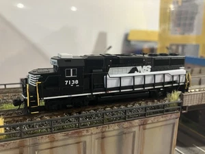 Fox Valley Models N Scale FVM 70678 GP60 Norfolk Southern NS 7138 Locomotive - Picture 1 of 3