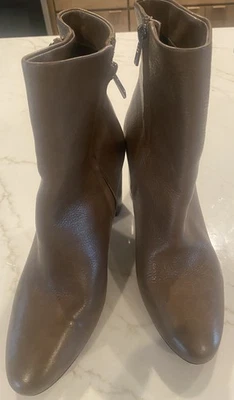  Botas de tornozelo femininas Coach couro teagan tabaco tamanho 9B  - Imagem 1 de 4