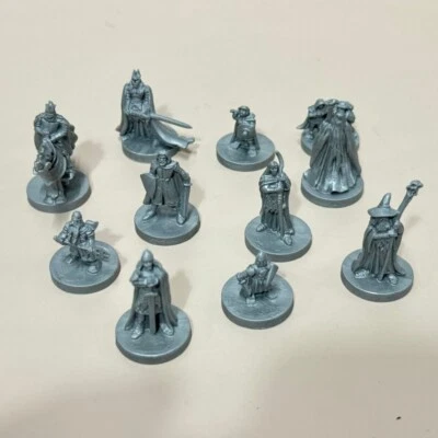 11pcs Fellowship and Companions War of the Ring Second Edition Board Game Minis - Image 1 of 4