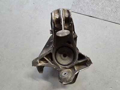 Porsche 911 (2000) nudillo/husillo Foto 1 de 2