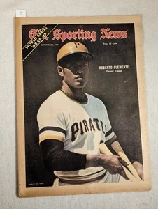 Sporting News Magazine Newspaper ~ World Series Roberto Clemente Corsair Cannon - Picture 1 of 5
