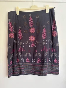White Stuff Lightweight Pink Embroidered Bird/Floral Viscose/Linen Skirt Size 14 - Picture 1 of 6