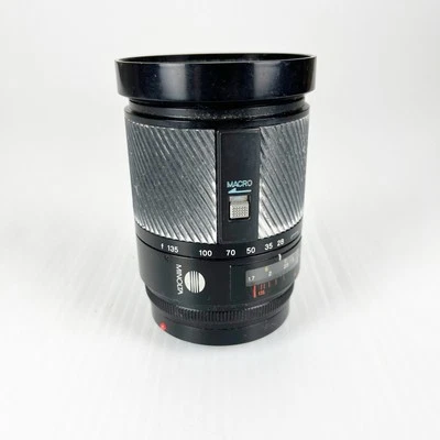 Minolta Maxxum AF Zoom 28-135mm f4-4.5 Digital Camera Lens - Image 1 of 4