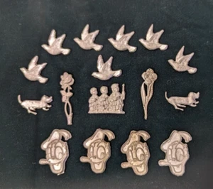 Surtido de artesanía de metal fundido vintage: perro, pájaro, flor, Donald - lote de 16 - Imagen 1 de 3