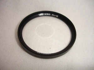 B+W 49mm PL Filter Center SPOT 49ES - Picture 1 of 3