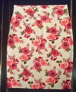 NUEVO M LuLaRoe DE COLECCIÓN ROSAS FLORAL Cassie Falda Lápiz Top ROSA BEIGE UNICORNIO - Imagen 1 de 3