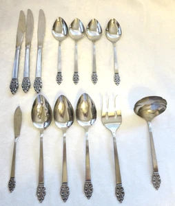 Oneida Deluxe stainless flatware Nordic Crown 13 pieces - Picture 1 of 5