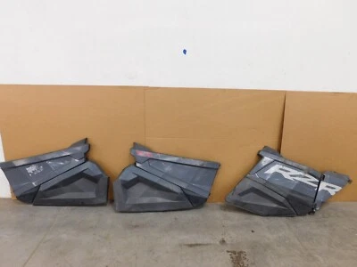 #7220 R2 - 2021 19 20 Polaris RZR XP4 1000 puertas cierres bajos - parcial Foto 1 de 4