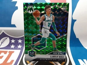 ๐2020-21 Panini Mosaic Green Prizm Lamelo Ball RC #262 - Picture 1 of 3