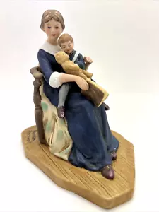 Norman Rockwell "Bedtime" Artnart Imports Figurine '1981 Mom holding Child - Picture 1 of 12