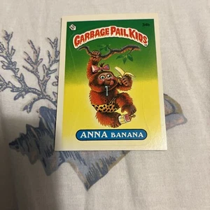 Garbage Pail Kids Anna Banana #34b Matte Back 1985 Series 1 GPK 7258 - Bild 1 von 2