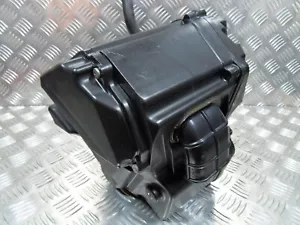 Unidad de caja de aire estándar genuina Yamaha MT03/YZF R3 2015 a 2023 - Imagen 1 de 13