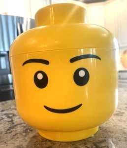 Clean Yellow Lego Large 11" Lego Head Storage Case Container 2018 - Picture 1 of 4
