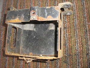 Suzuki GS 750 Year 1978 GS750 battery box - Picture 1 of 1