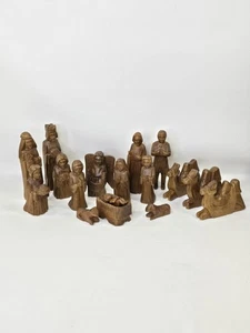 Vintage 17-teiliges handgeschnitztes Weihnachtskrippenset aus Holz Made in Philippines - Bild 1 von 17