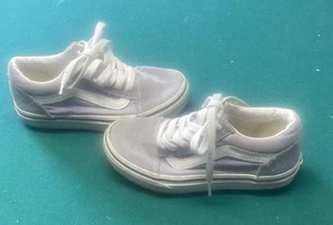 Vans Old Skool Kids Shoes Size 12 Color Lavender These are in Great Condition! - Picture 1 of 5