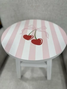 Kinderhocker Kirsche rosa gestreift - Bild 1 von 3