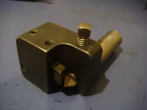 BROWN & SHARPE OO, O, 2, NON ADJ. KNEE TOOL. NO.11BA - Picture 1 of 2