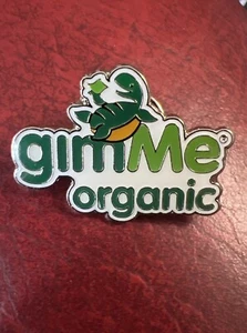 Prendedor chaqueta sombrero solapa orgánica Gimme por Sport Pins Intl - Imagen 1 de 2