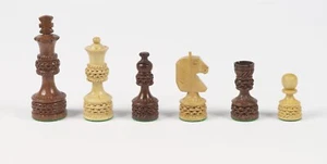 Designer Staunton Chessmen with Two Extra Queens - Picture 1 of 1