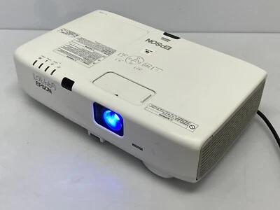 Epson PowerLite D6155W Projector Model H396A 3LCD - Image 1 of 4