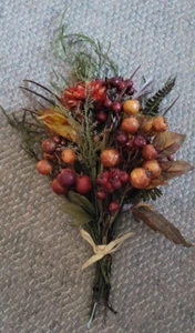 Fall Bouquet of Fake Flowers Berries Leaves Vase Wedding Party Decorative Nice - Picture 1 of 6