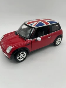 Motor Max 2001 Mini Cooper rot / Union Jack Top Maßstab 1:18 Nr. 73114 Druckguss - Bild 1 von 15
