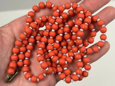Ancien Collier Sautoir 1900 en Perles de Corail Rouge - Photo 1/4