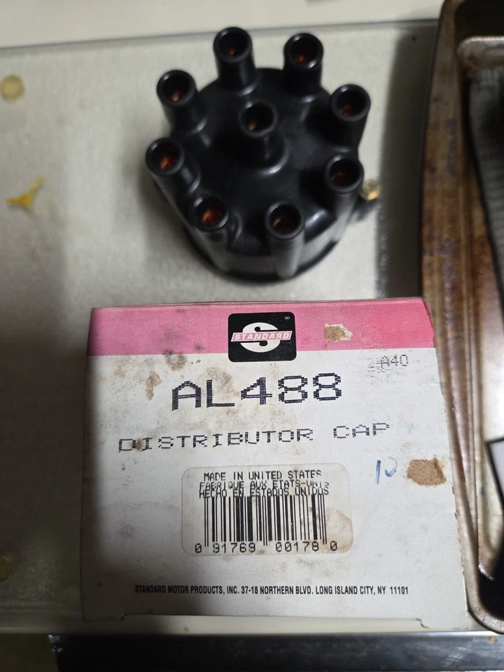 Standard Ignition    Al 488    Standard Motor Products Al488 Ignition Cap - Image 1 of 1
