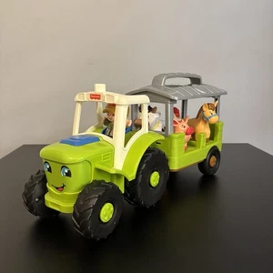 Fisher Price Little People Tierpflege Musik & Traktor grün Bauernhofwagen - Bild 1 von 10