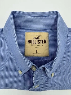 Hollister Men’s Button-Down Long Sleeve Shirt Large Blue w/faint Stripe - Image 1 of 4