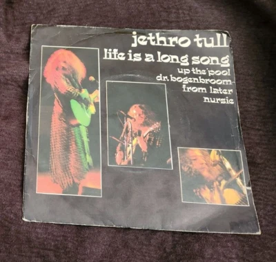 Jethro Tull Life Is A Long Song 1971 Reino Unido 5 canciones 7" EP con funda de imagen rock progresivo Foto 1 de 2