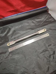 22-35695-005 FREIGHTLINER MIRROR STRUT SUPPORT BRACKET 1PC STRAIGHT NOS OEM DGT - Foto 1 di 13