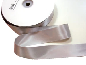 Millennium Silber einseitiges Satinband 1 1/2" breit x 10 Yards Schiff B50 - Bild 1 von 4