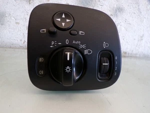Interruptor de luz A2035450604 mercedes clase c w203 interruptor luz *511a61* - Imagen 1 de 4