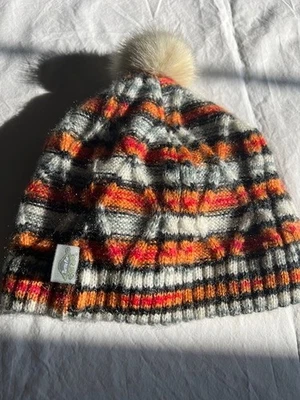 Gorro de piel de tortuga naranja y blanco forrado de vellón con pompón de visón C1186 Foto 1 de 4