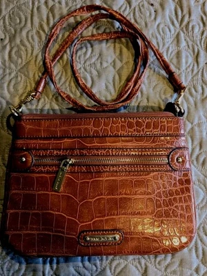 Bolso sin asas cruzado Anne Klein marrón. Correa extraíble bolsillos 10x7" 46"  Foto 1 de 4