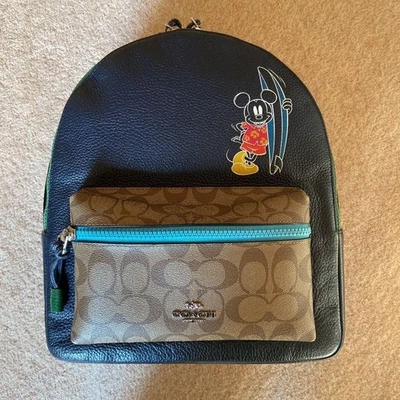 Mochila Coach Disney Colaboración Surf Mickey Series Cuero Genuino Oscuro JPN Foto 1 de 4