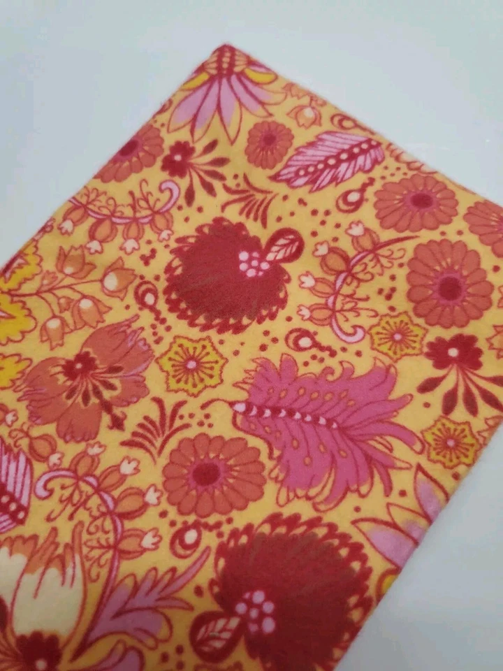 Anna Maria Horner Flannel Fabric Drawing Garden Floral OOP Quilt FAT QUARTER - Image 1 of 1