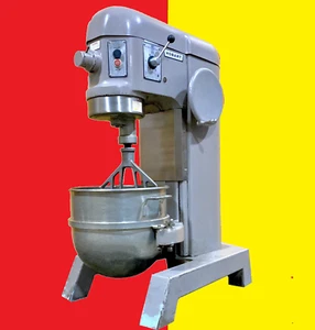 Hobart H-600 60 QT, 230 V, 1 HP Commerical Food Dough Mixer + Bowl/Paddle TESTED - Picture 1 of 4