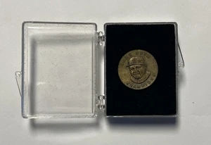 1935 BABE RUTH Quaker Oats "CHAMPIONS" ~7/8" COIN PIN Super Rare Vintage Piece - Picture 1 of 4